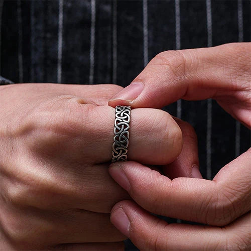 WOLFHA JEWELRY Triangle Celtic Knot Stainless Steel Ring 10