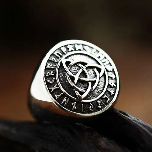 Celtic Triquetra Knot Stainless Steel Viking Ring, Silver