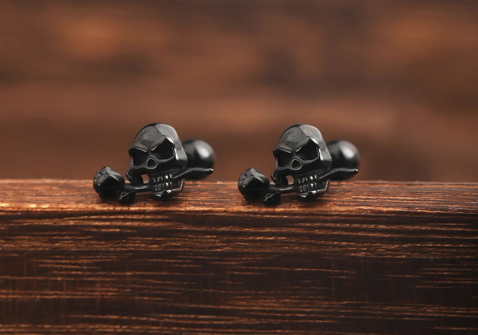 punk_skull_rose_stud_earrings