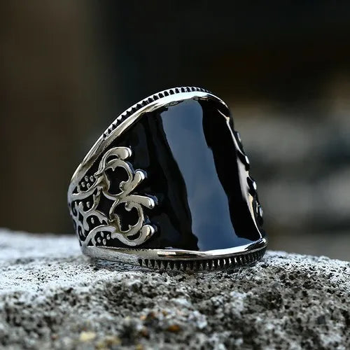WOLFHA JEWELRY Carved Pattern Black Color Classic Ring 1