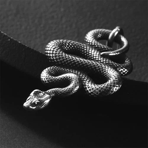 WOLFHA  JEWELRY Retro Stainless Steel Gothic Snake Pendant 1