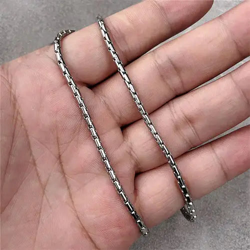WOLFHA JEWELRY Silver Cross Hammer Stainless Steel Chain 3