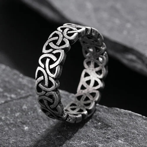 WOLFHA JEWELRY Triangle Celtic Knot Stainless Steel Ring 1
