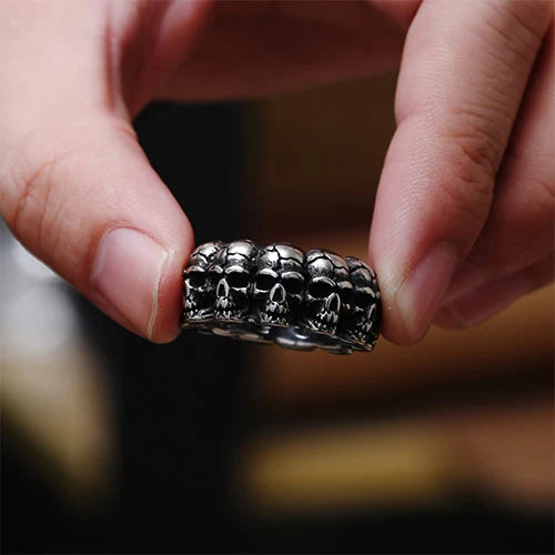 Wolfha Vintage Surrounded Stainless Steel Skull Ring 6