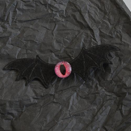Wolfha Jewelry Halloween Bat with Evil Eye Hair Clip 3