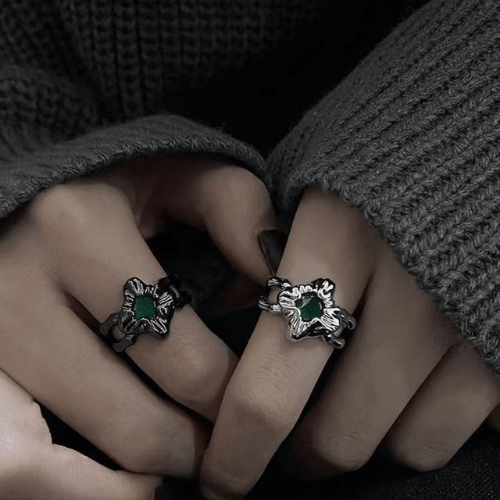 Wolfha Jewelry Irregular Wrinkled Surface Geometric Green Gemstone Opening Women's Titanium Steel Rings 4