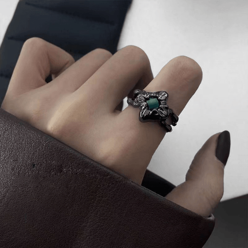 Wolfha Jewelry Irregular Wrinkled Surface Geometric Green Gemstone Opening Women's Titanium Steel Rings 6